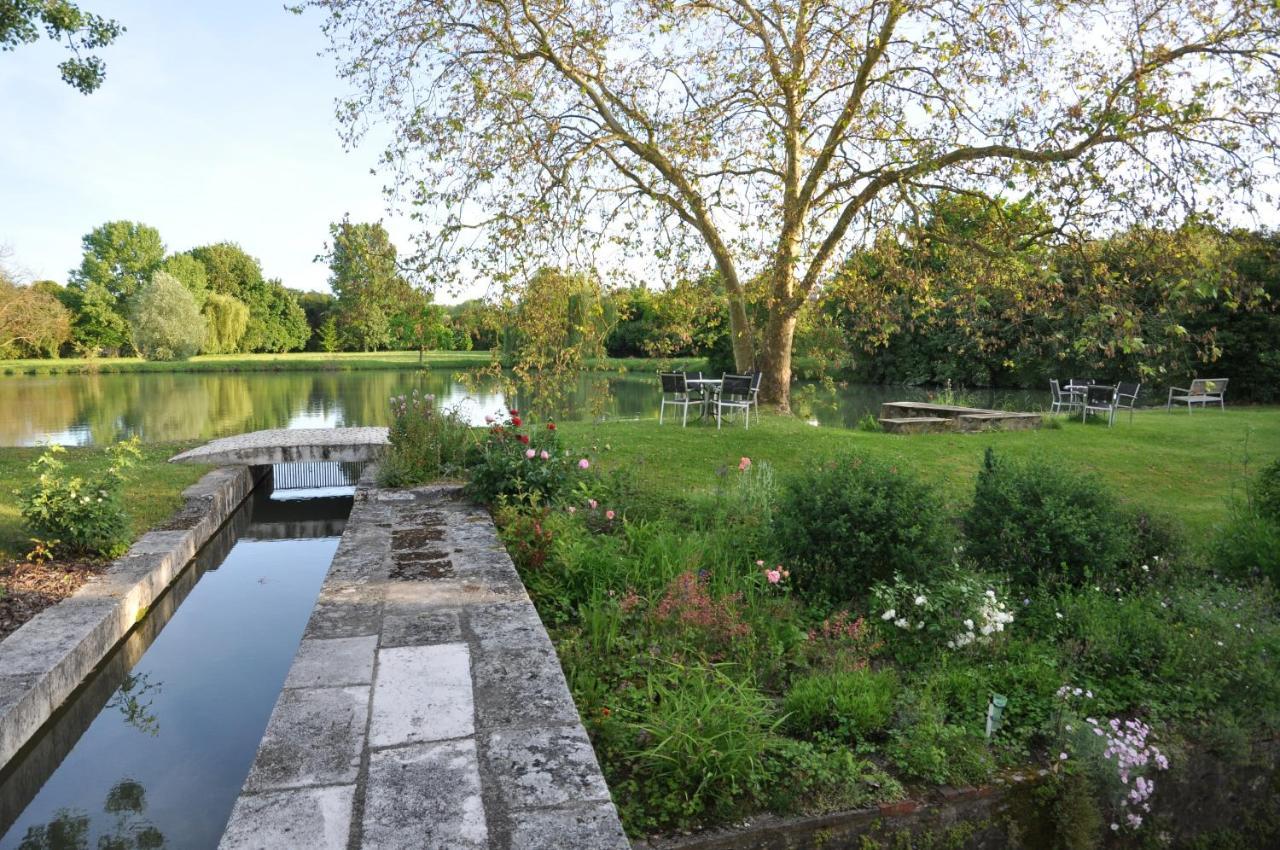 Moulin Du Fief Gentil Bed & Breakfast Blere Luaran gambar